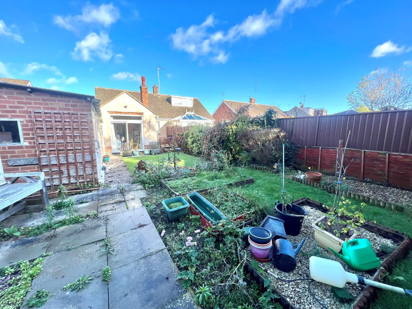 Rawley Crescent, Duston O'Riordan Bond